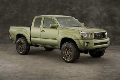 toyota-tacoma-v8-incross-concept.jpg