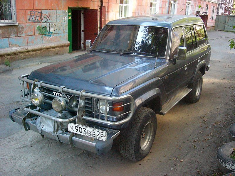 toyota_land_cruiser_2391469_orig.jpg