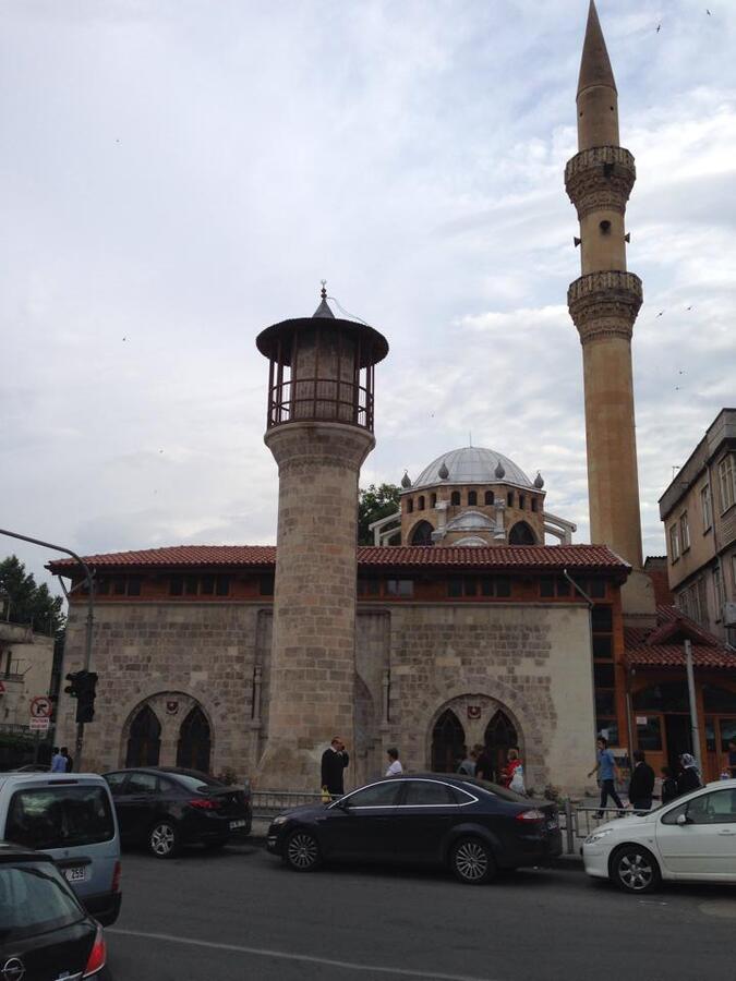 Ulu cami ve Abdulhamithan cami.jpg