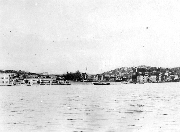 USS Noma off Istanbul Turkey 1920