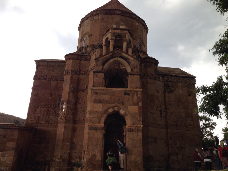 van akdamar klisesi4.jpg