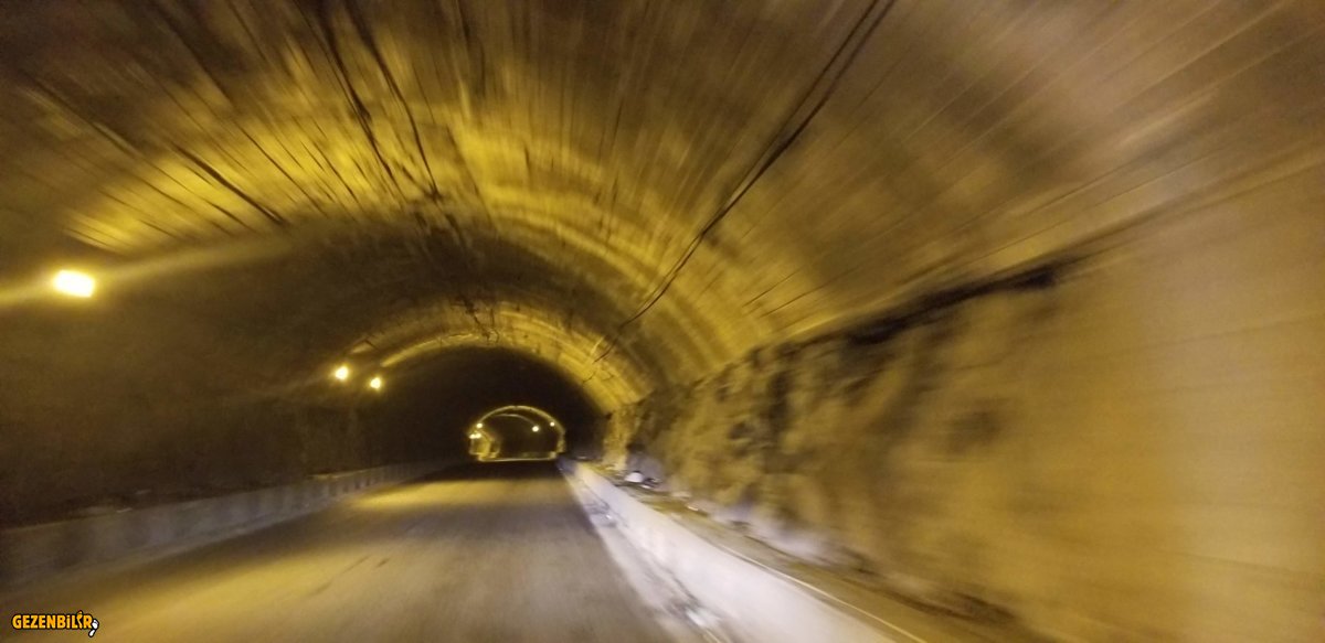 Vladikavkaz Tiflis Yolu  (2).jpg