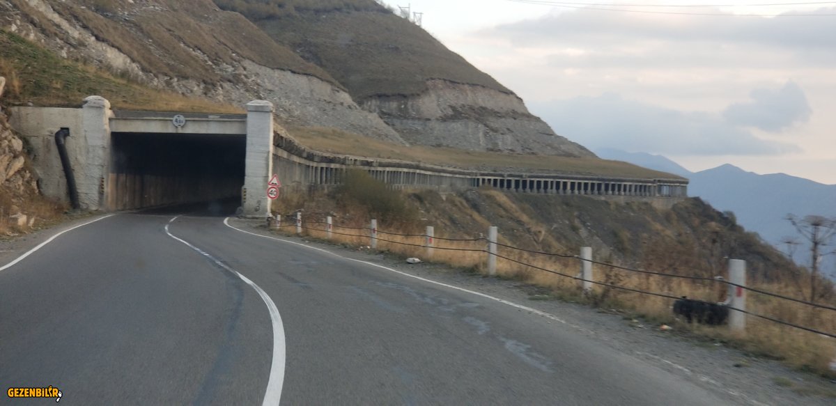 Vladikavkaz Tiflis Yolu  (8).jpg