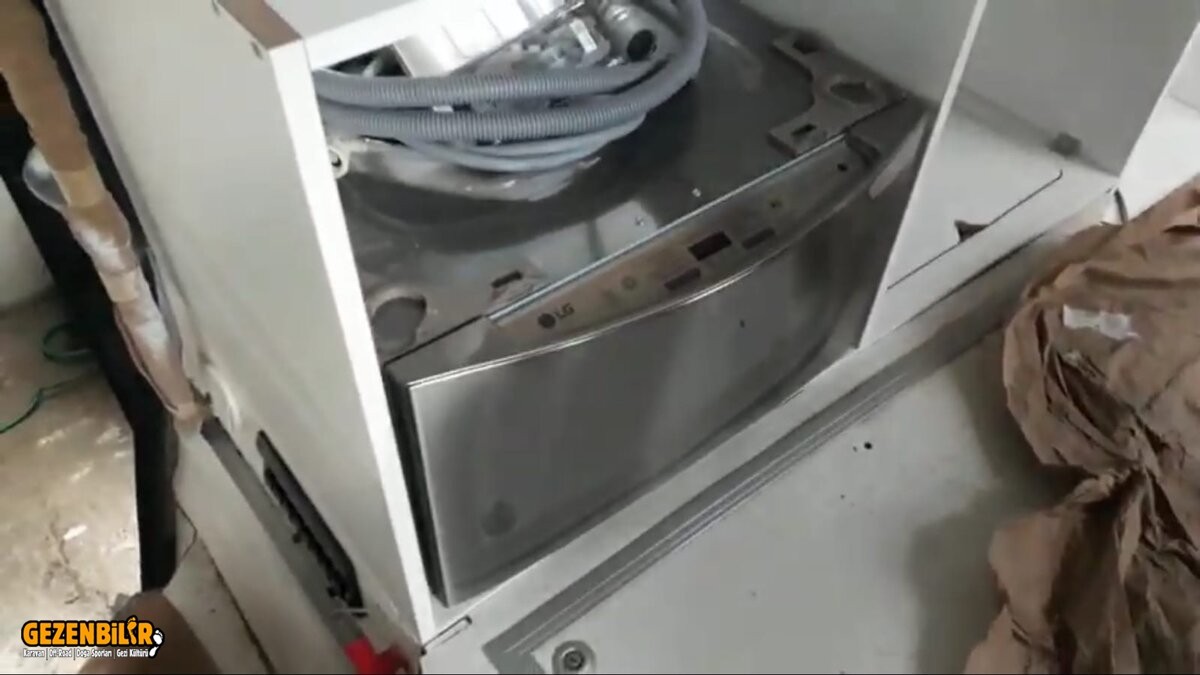 WhatsApp Image 2022-02-04 at 16.44.24.jpeg