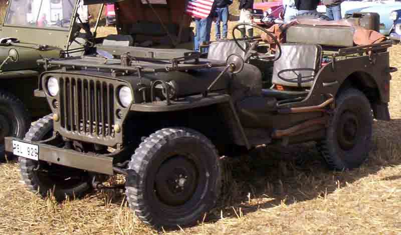 Willys_MB_Jeep_1944.jpg