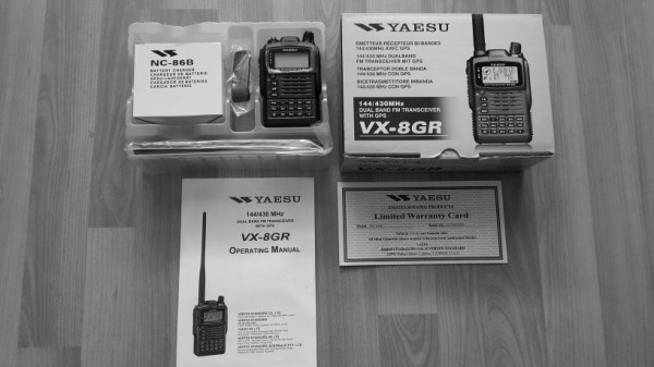 YAESU VX8GR (600 x 337).jpg