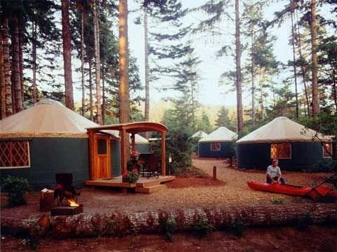 yurt-living-pacific-3.jpg