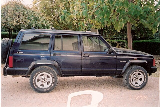 1994cherokee2.jpg