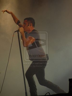 NIN___Trent_Reznor_by_liilith.jpg