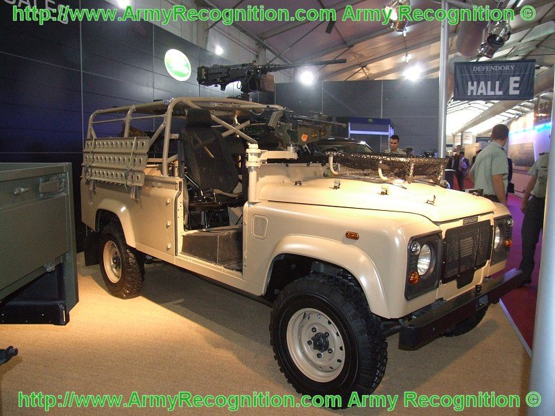 landroverdefender110deftu2.jpg