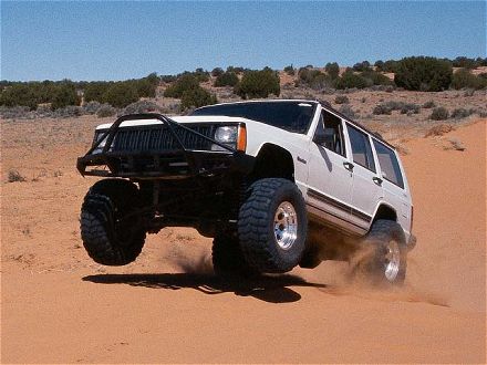 131_0403_jeep_01_z.jpg